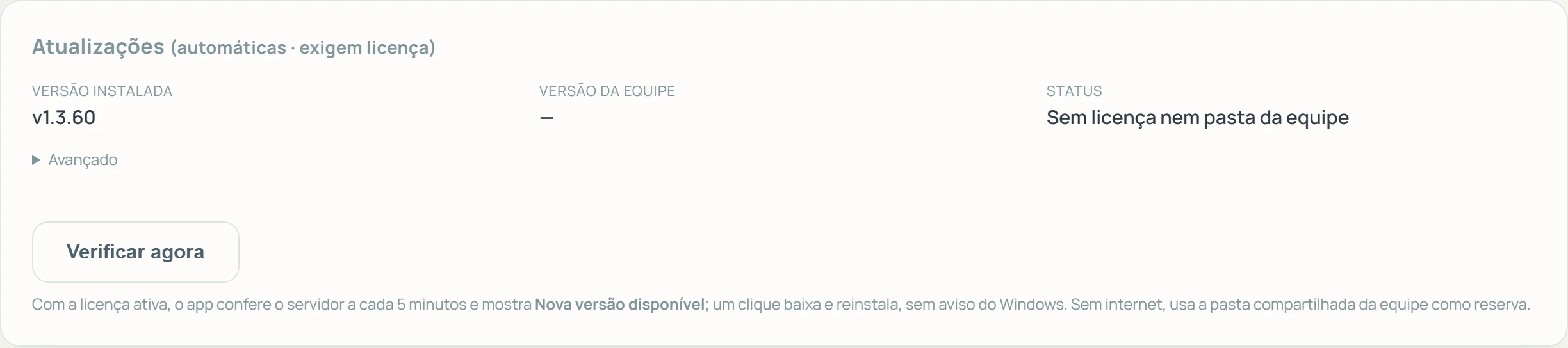 Cartão Atualizações com a versão instalada e o botão Verificar agora